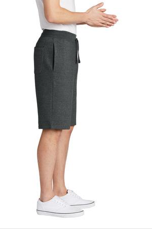 District V.I.T. Fleece Short DT6108